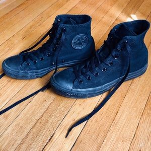 Black Hi Top Converse Black